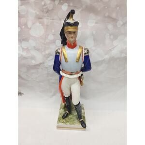 VINTAGE CAPODIMONTE PORCELAIN FIGURINE OFFICER Napoleon Napoleonic Statue 9"